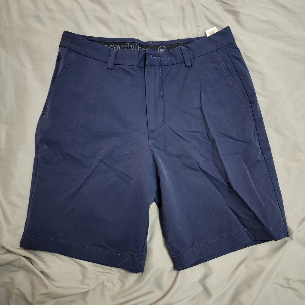Vineyard Vines | On-The-Go Performance Shorts